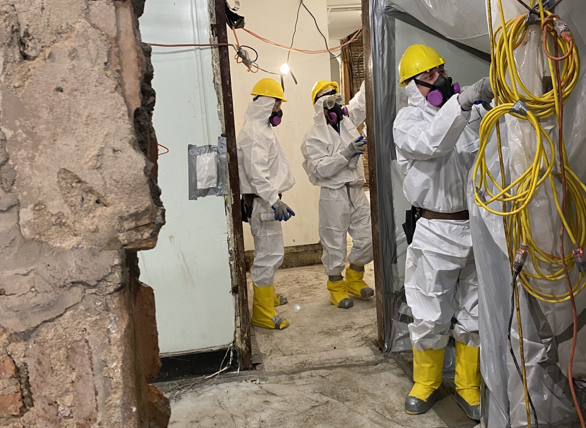 Why Real Estate Agents Need Asbestos Testing Services